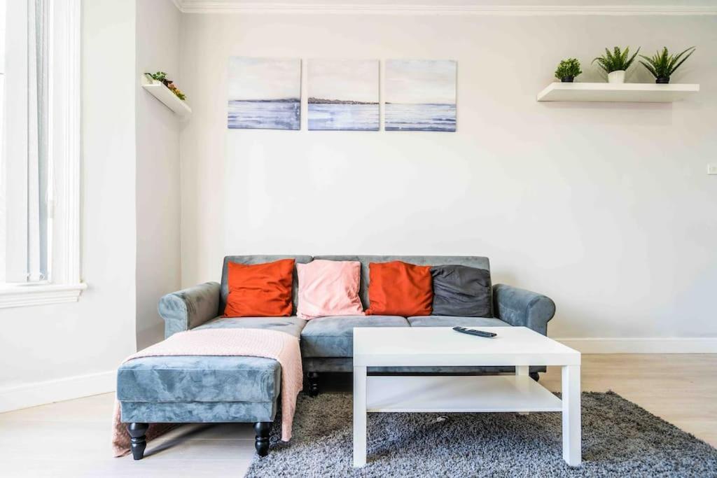 Beautiful Flat With Free Parking Apartment Birmingham Exterior photo